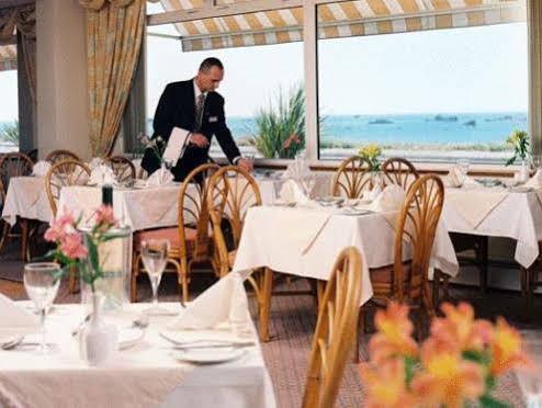 The Samares Coast Hotel & Apartments Saint Helier Екстер'єр фото