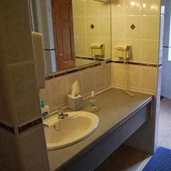 The Samares Coast Hotel & Apartments Saint Helier Екстер'єр фото